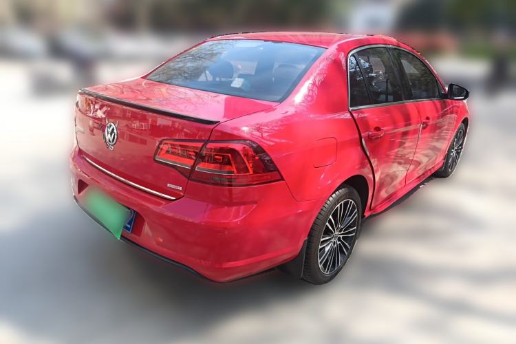 Used Volkswagen Bora 2014 1.4TSI Automatic Sportline Rear Right 45 Deg