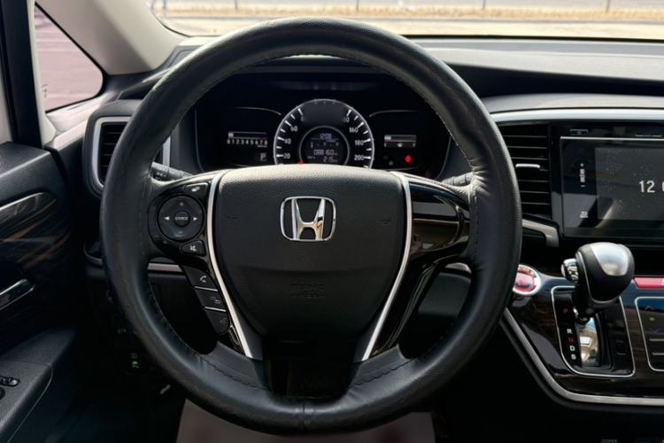 Used Honda Odyssey 2018 2.4L Luxury Edition
