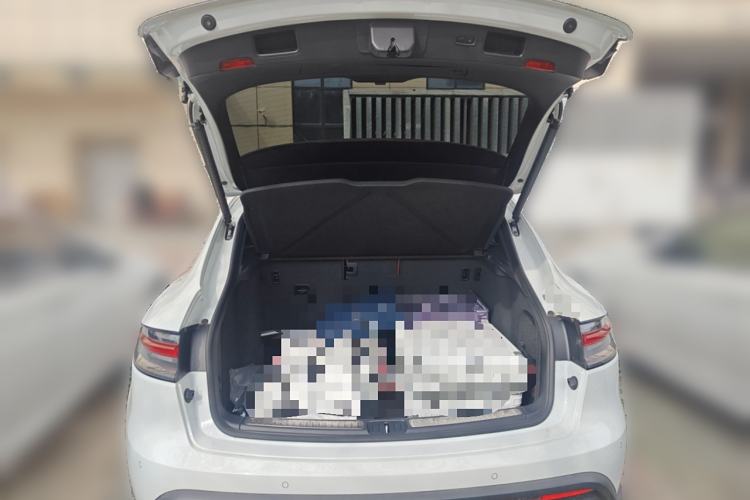 Used Porsche Macan 2024 Macan 2.0T Trunk