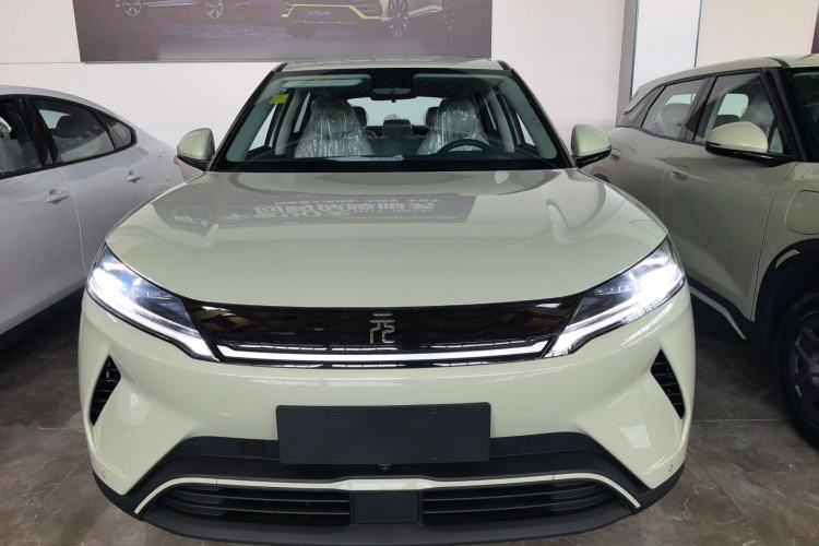 Used BYD Yuan UP 2025 Model 301KM Leading Version