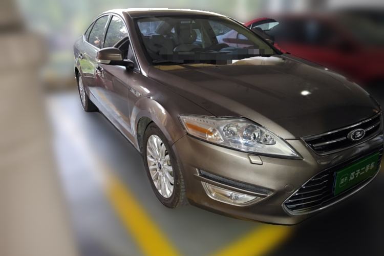 Used Ford Mondeo 2011 2.0L GTDi 200 Luxury Edition Front Right 45 Deg