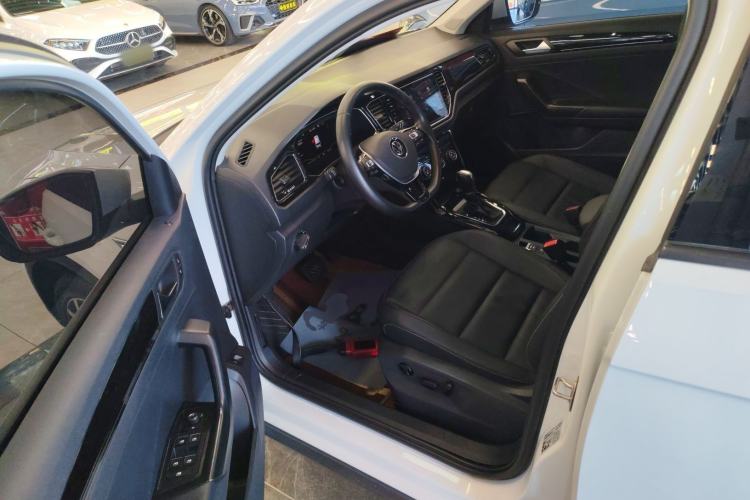 Used Volkswagen T-ROC 2022 280TSI DSG Two-Wheel Drive Comfort PLUS