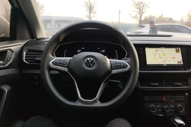 Used Volkswagen Tacqua 2020 1.5L Automatic Yue