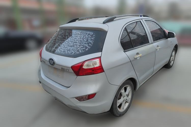 Used FAW Xiali N7 2013 1.3L Manual Comfort Model
