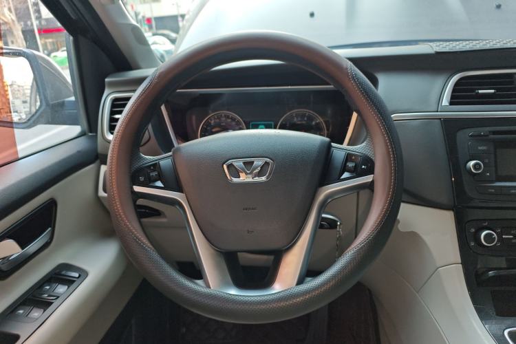 Used Huasong 7 2015 2.0T Automatic Comfort Model