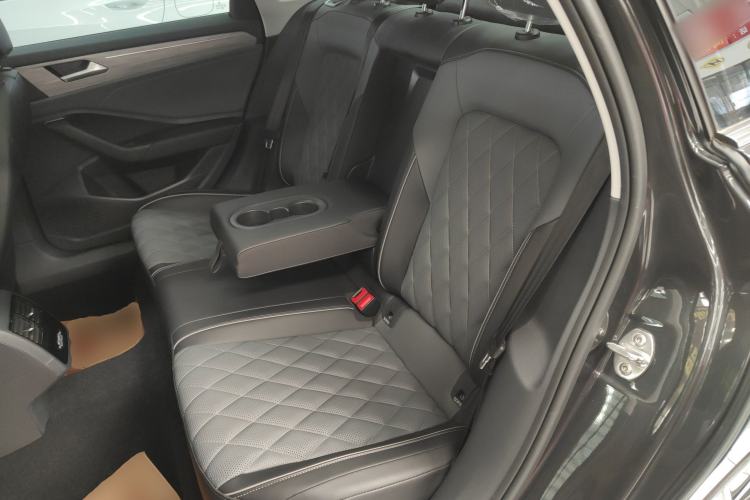 Used Volkswagen Sagitar 2024 300TSI DSG Excellence Edition Left Rear Seat