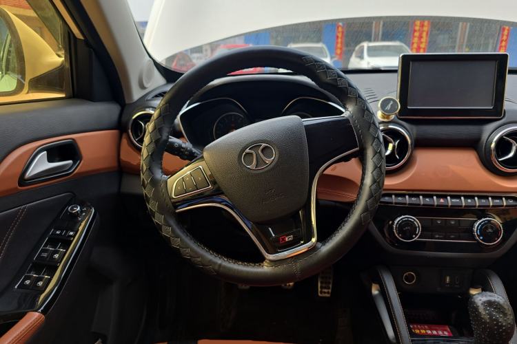 Used BAIC Senova X35 2016 1.5L Manual Luxury Edition
