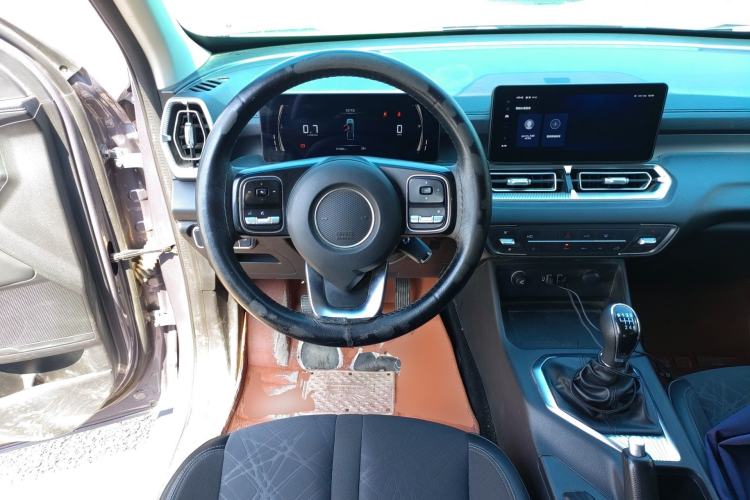 Used Great Wall King Kong Poer 2022 2.0T Manual Diesel 4x4 Elite Long-Box Version GW4D20M Steering Wheel