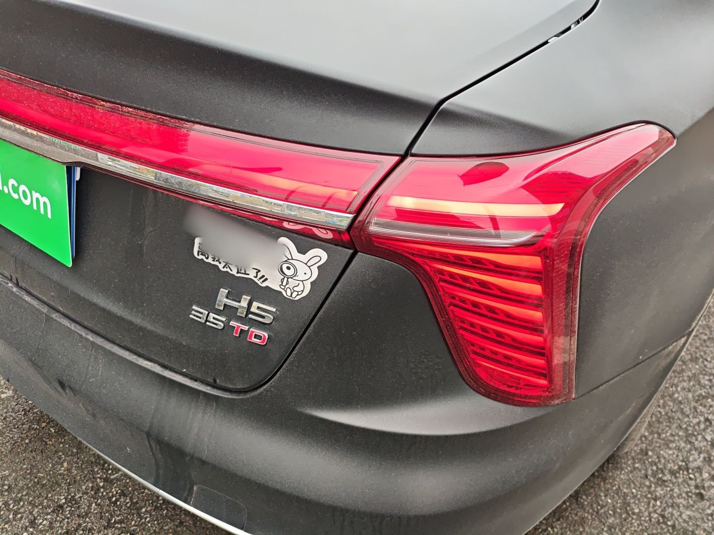 Hongqi H5 2024 1.5T DCT Smart Connect Flagship Edition - Chinese Trim Yun — снимка 9