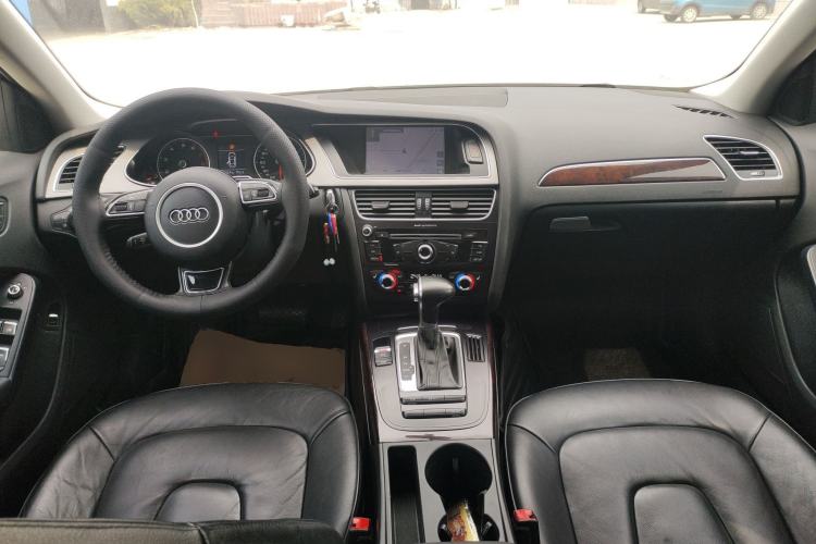 Used Audi A4L 2015 35 TFSI Automatic Comfort Model
