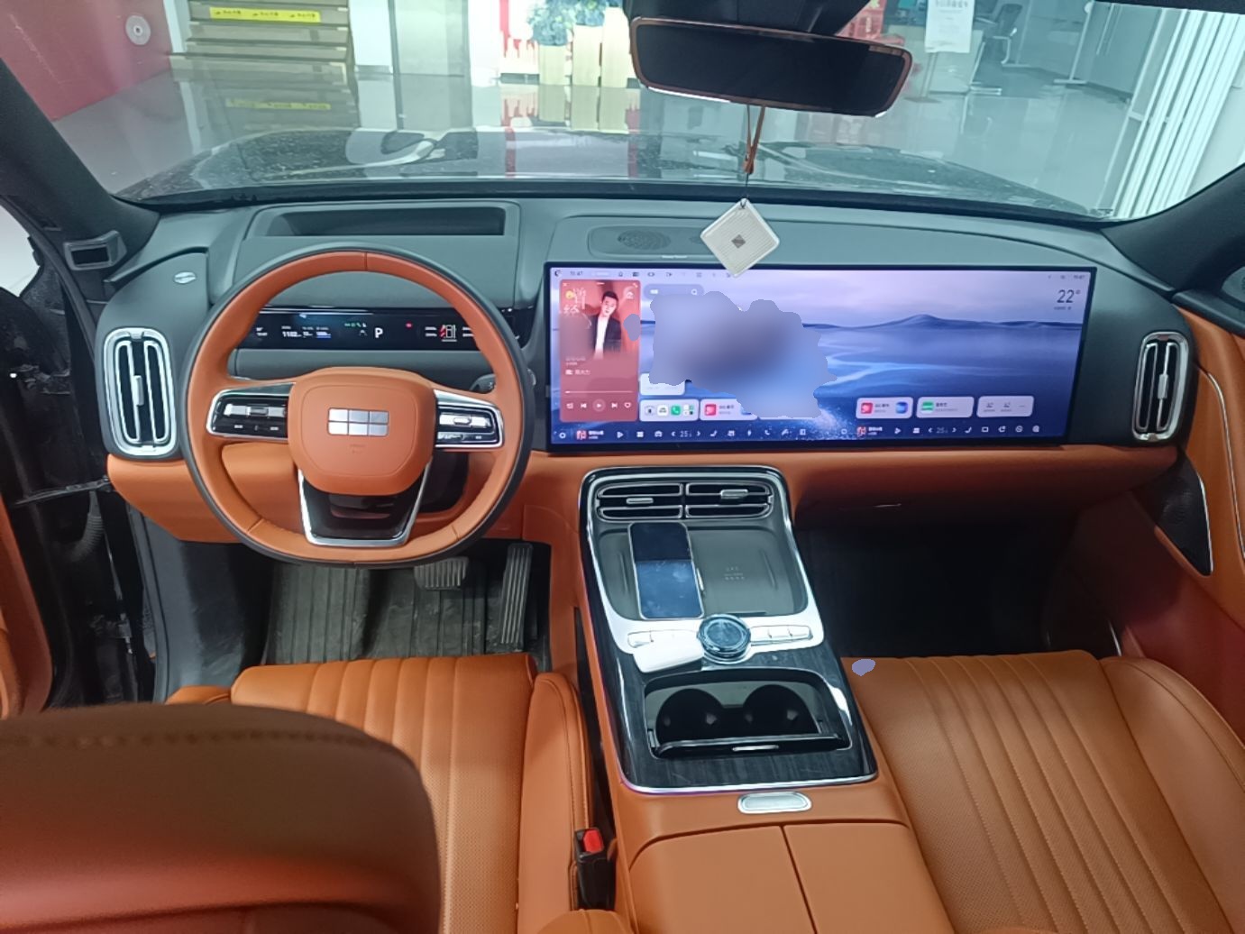 Geely Galaxy M9 2025 Model 210km Four-Wheel-Drive Leading Edition — снимка 12