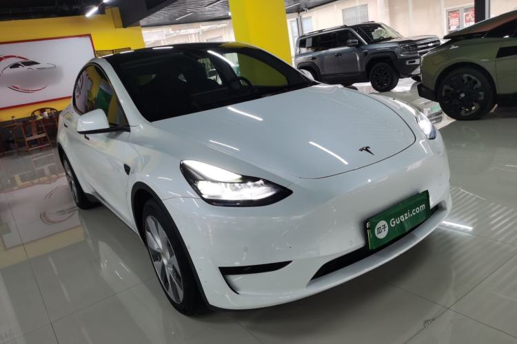 Used Tesla Model Y 2022 Rear-Wheel-Drive Version
