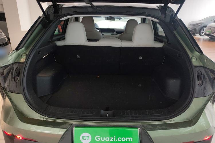 Used Venucia V DD-i 2023 110 km iE Version Trunk