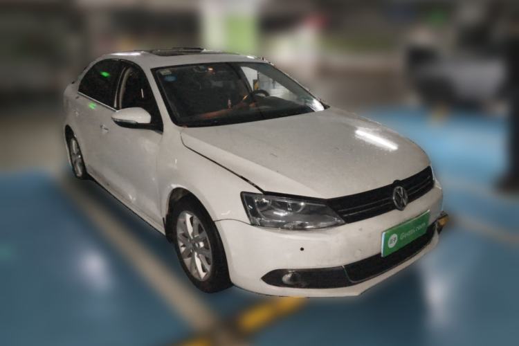 Used Volkswagen Sagitar 2012 1.4TSI Automatic Luxury Edition
