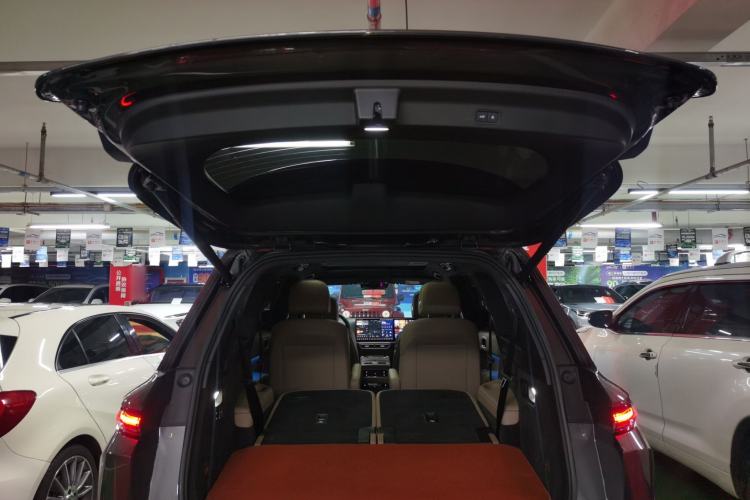 Used Li Auto L9 2025 Ultra Smart Refreshed Edition