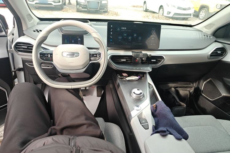 Used Geometry A 2019 High-Value Standard Range Cube Edition
