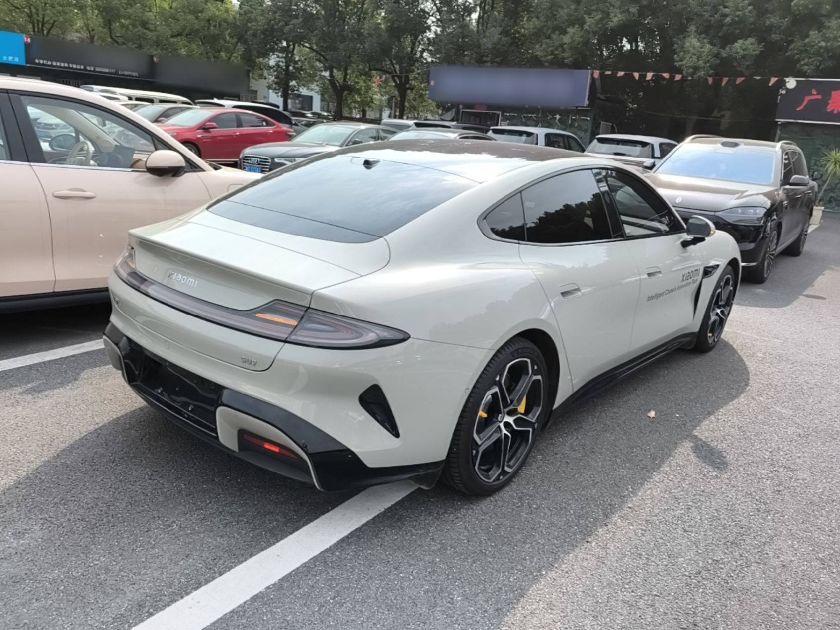 Xiaomi Auto SU7 2024 Rear-Drive Ultra-Long Range Advanced Pro-Level Intelligent Driving Version — снимка 6