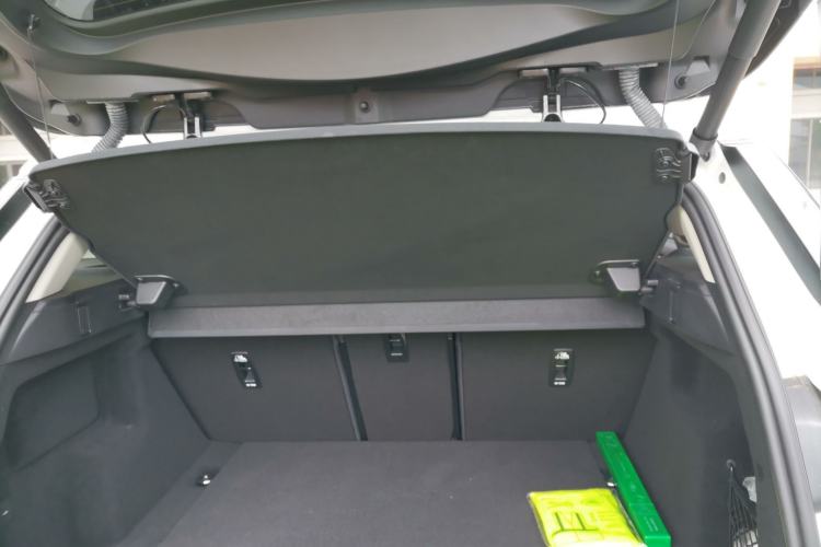 Used Land Rover Range Evoque 2024 Aurora L 249 PS Prestige Light-Chasing Edition Trunk