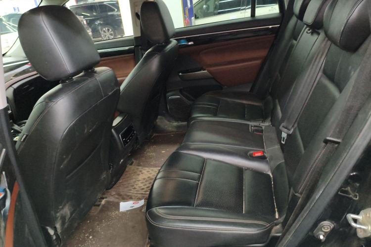 Used GAC Trumpchi GS8 2019 390T Two-Wheel Drive Luxury Smart Connectivity Version (7 Seats) Left Rear Seat