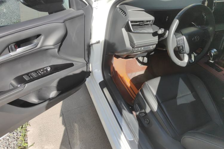 Used Toyota Camry 2024 2.0G Prestige Edition
