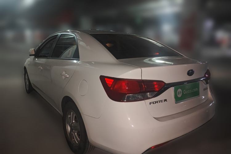 Used Kia Forte 2014 1.6L AT GL Rear Left 45 Deg
