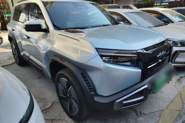 Used Formula Leopard Titanium 3 2025 501KM All-Wheel Drive Intelligent Driving Ultra Version