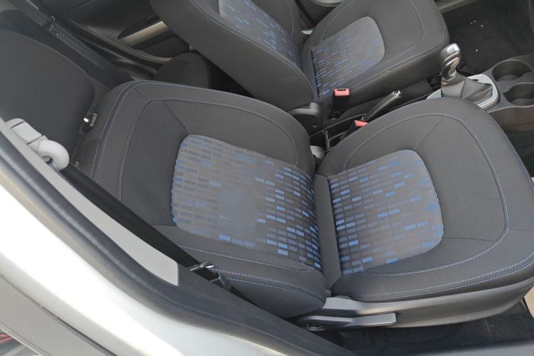 Used Haval H1 2017 Red-Label 1.5L AMT Comfort Model