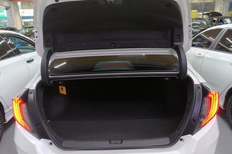 Used Honda Civic 2019 220TURBO CVT Dynamic Edition China VI Emission Standard Trunk