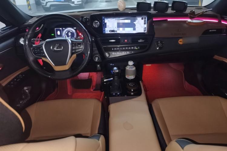 Used Lexus ES 2022 300h Excellence Edition