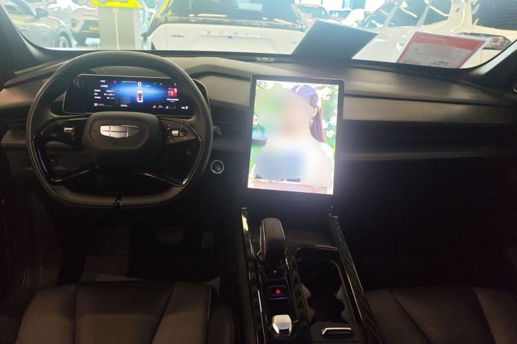 Used Geely Auto Emgrand X7 Sport 2023 Boyue COOL 1.5TD Smart Connect+ Center Console