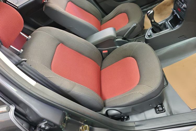 Used Dongfeng Aeolus H30 2013 CROSS 1.6L Manual Zunyi Model