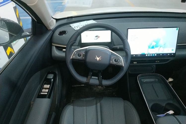 Used ARCFOX T1 2025 Model 425 PRO