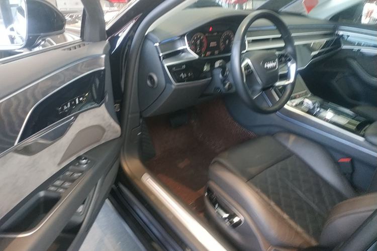 Used Audi A8 2022 A8L 50 TFSI quattro Comfort Edition Collector's Model Driver Seat