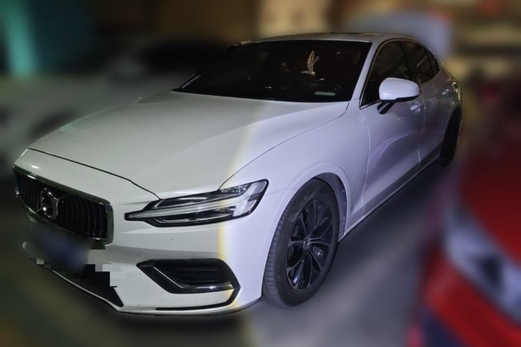 Used Volvo S60 2022 B4 Zhiyi Luxury Edition