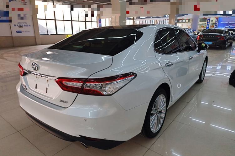 Used Toyota Camry 2018 2.5G Luxury Edition

