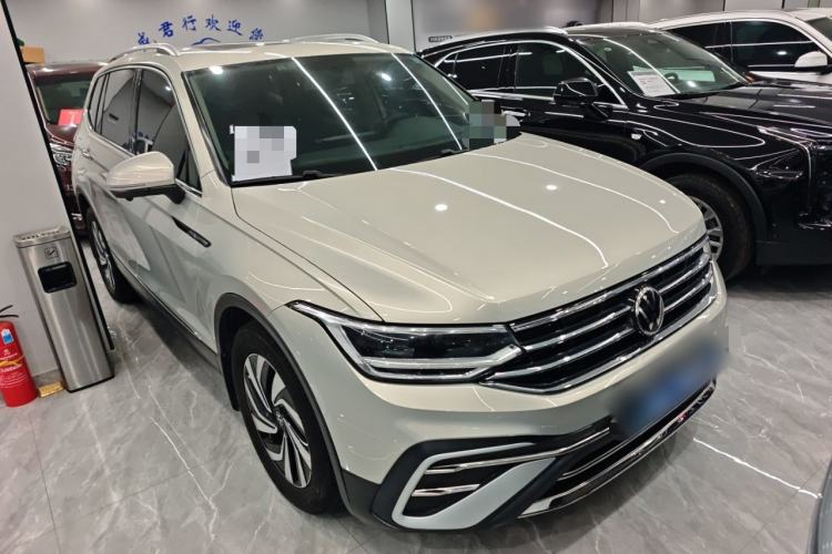 Used Volkswagen Tiguan L 2022 330TSI Automatic Two-Wheel Drive Smart Edition