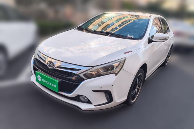 Used BYD Qin New Energy 2014 1.5T Cool Black Knight Flagship Model