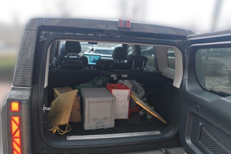 Used iCAR 03 2024 401km Two-Wheel Drive Standard Advanced Version Trunk