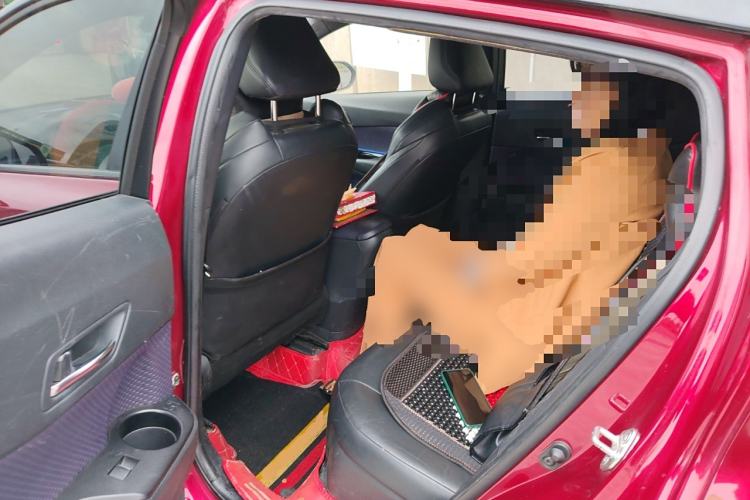 Used Toyota IZOA 2018 2.0L Yichi Version China VI Standard
