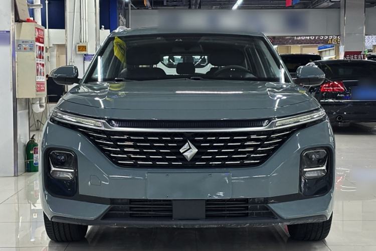 Used Baojun Valli 2021 1.5T Yili Pasture CVT Luxury Model Exterior 6