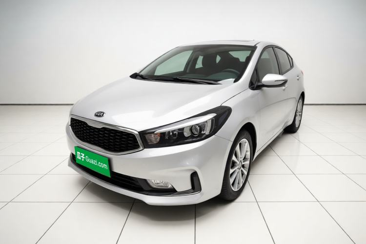Used Kia K3 2016 1.6L Automatic DLX Guazi used car, China used car export, Used car for sale, Used Kia cars, Cheapest cars for sale