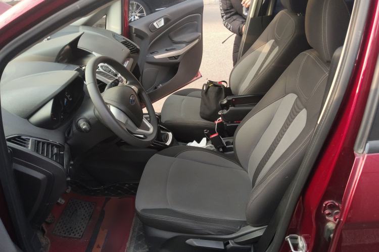 Used Ford EcoSport 2013 1.5L Manual Fashion Model
