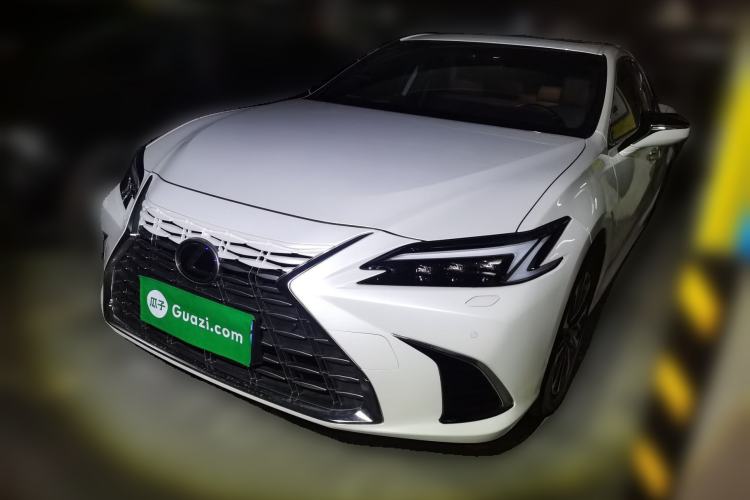 Used Lexus ES 2025 200 Premium Edition