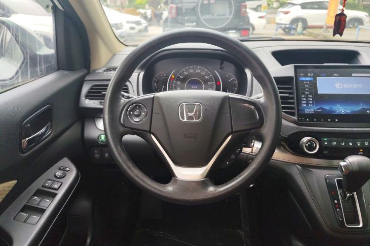 Used Honda CR-V 2016 2.0L Two-Wheel Drive Classic Edition
