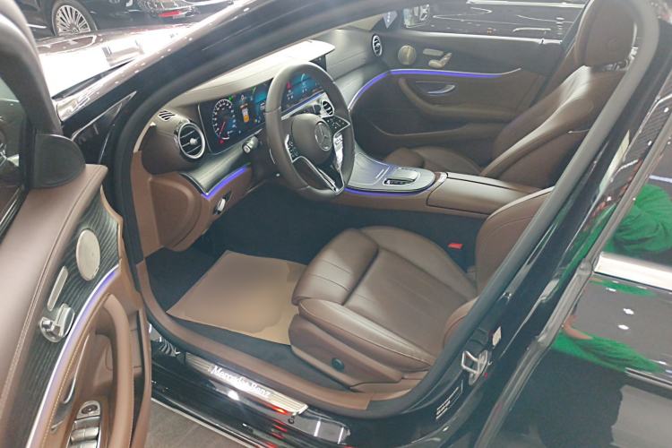 Used Mercedes-Benz E-Class 2022 Second Facelift E 300 L Luxury Edition
