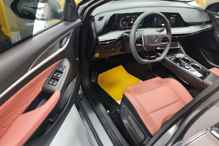 Used CHANGAN Eado 2025 PLUS 1.4T Dual-Clutch High-Energy Version
