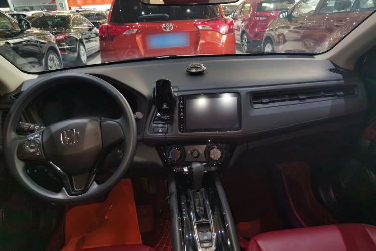 Used Honda Vezel 2020 1.5L CVT Pioneer Edition
