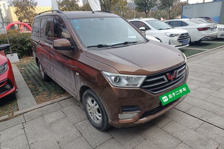 Used Wuling Hongguang 2019 1.5L S Standard Version China VI LAR
