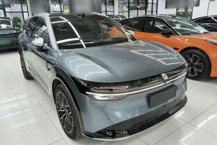 Used Zeekr 7X 2025 100 kWh Long-Range Rear-Wheel Drive with Intelligent Driving Features