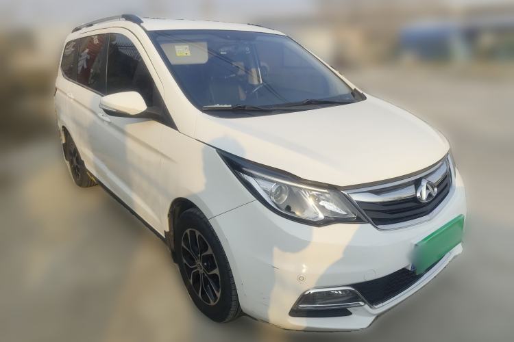 Used CHANGAN KAICHENG Oushang A600 2016 1.5L Manual Luxury 7-Seater Front Right 45 Deg